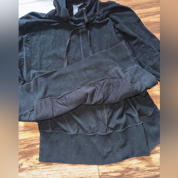 SWEATY BETTY BLACK LUXE PULLOVER SPLIT HOODIE SIZE MEDIUM - Picture 4 of 6